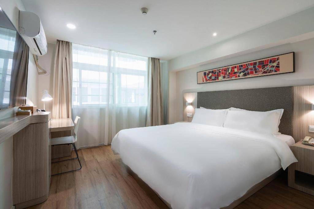 Hanting Hotel Guangzhou Sanyuanli Metro Station Экстерьер фото