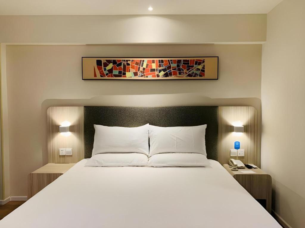 Hanting Hotel Guangzhou Sanyuanli Metro Station Экстерьер фото