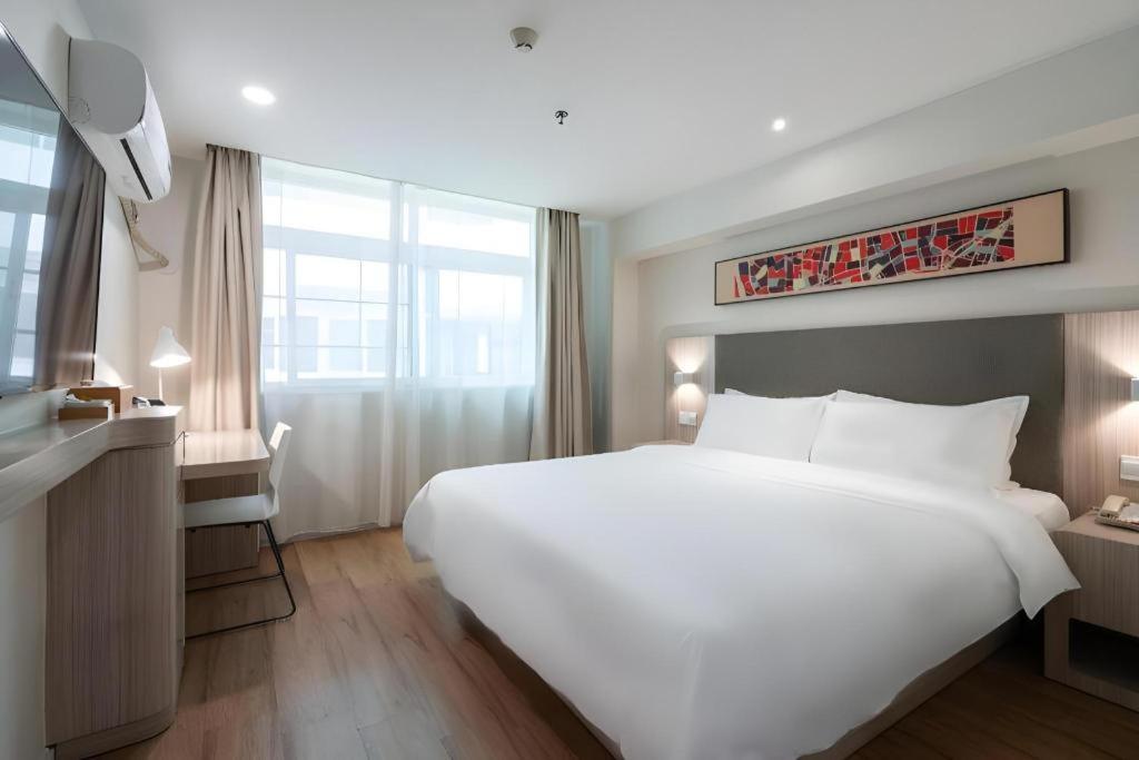 Hanting Hotel Guangzhou Sanyuanli Metro Station Экстерьер фото