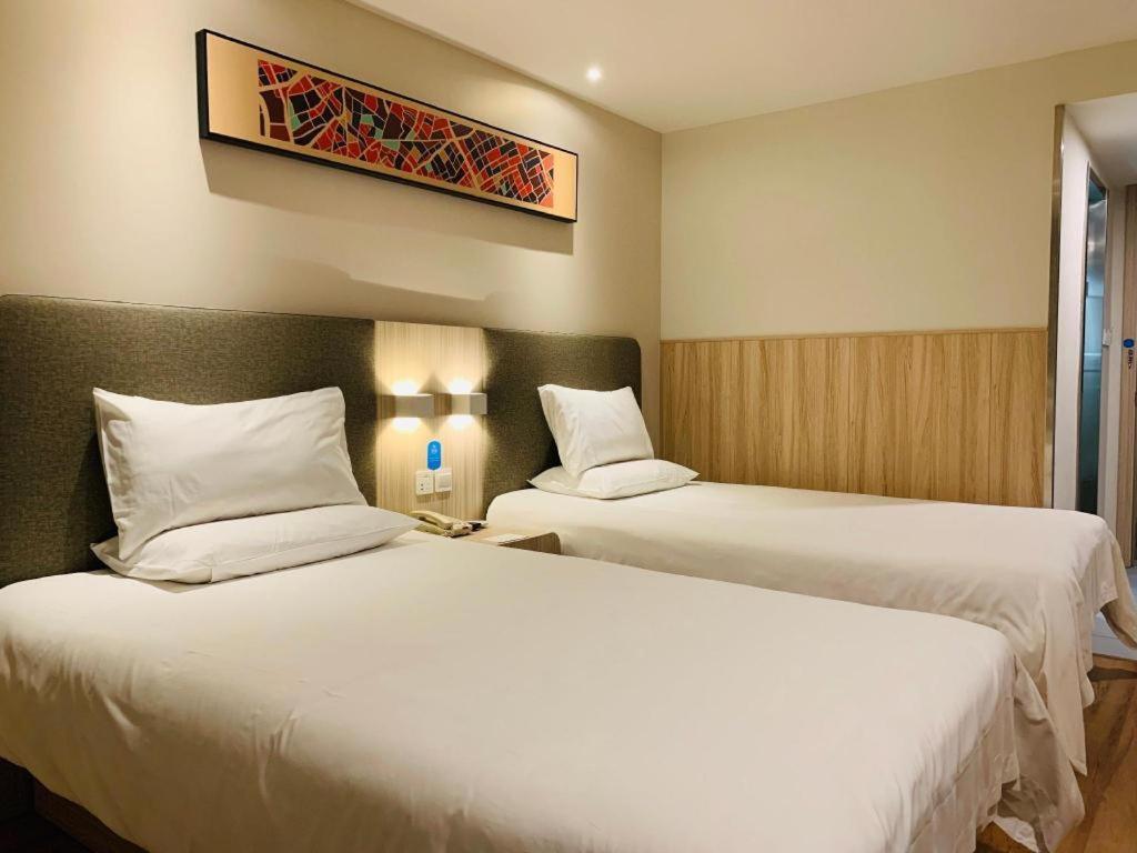 Hanting Hotel Guangzhou Sanyuanli Metro Station Экстерьер фото